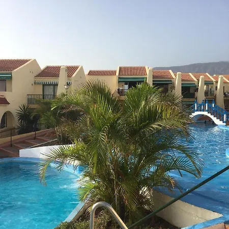 Mare Verde Sea View דירה *
